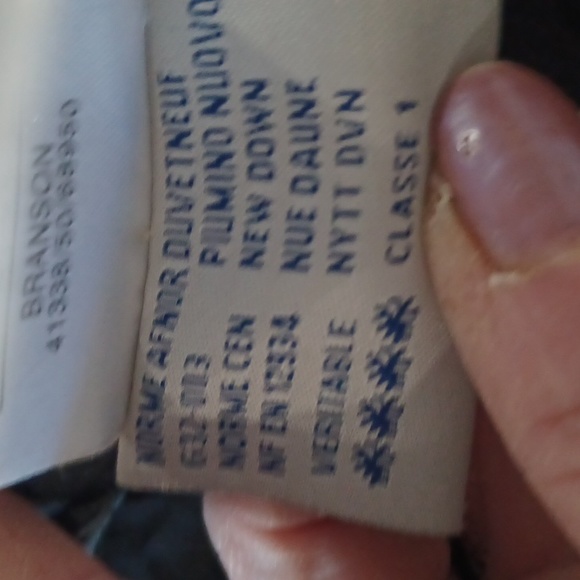 Moncler women's medium vest - Picture 9 of 11